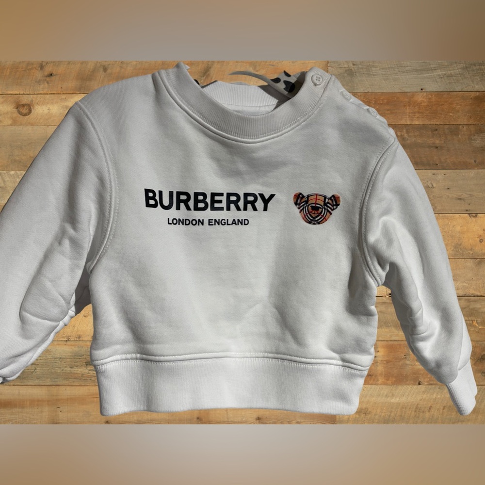 EUC Burberry Pullover Sweatshirt Size 12 months - Picture 4 of 16